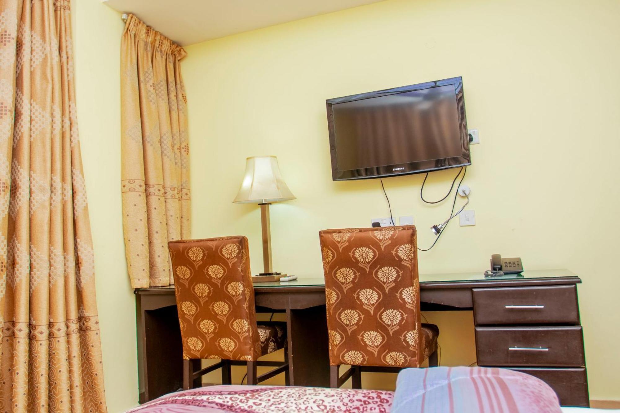 Sleep Inn Hotel - Kariakoo Dar es Salaam Bagian luar foto